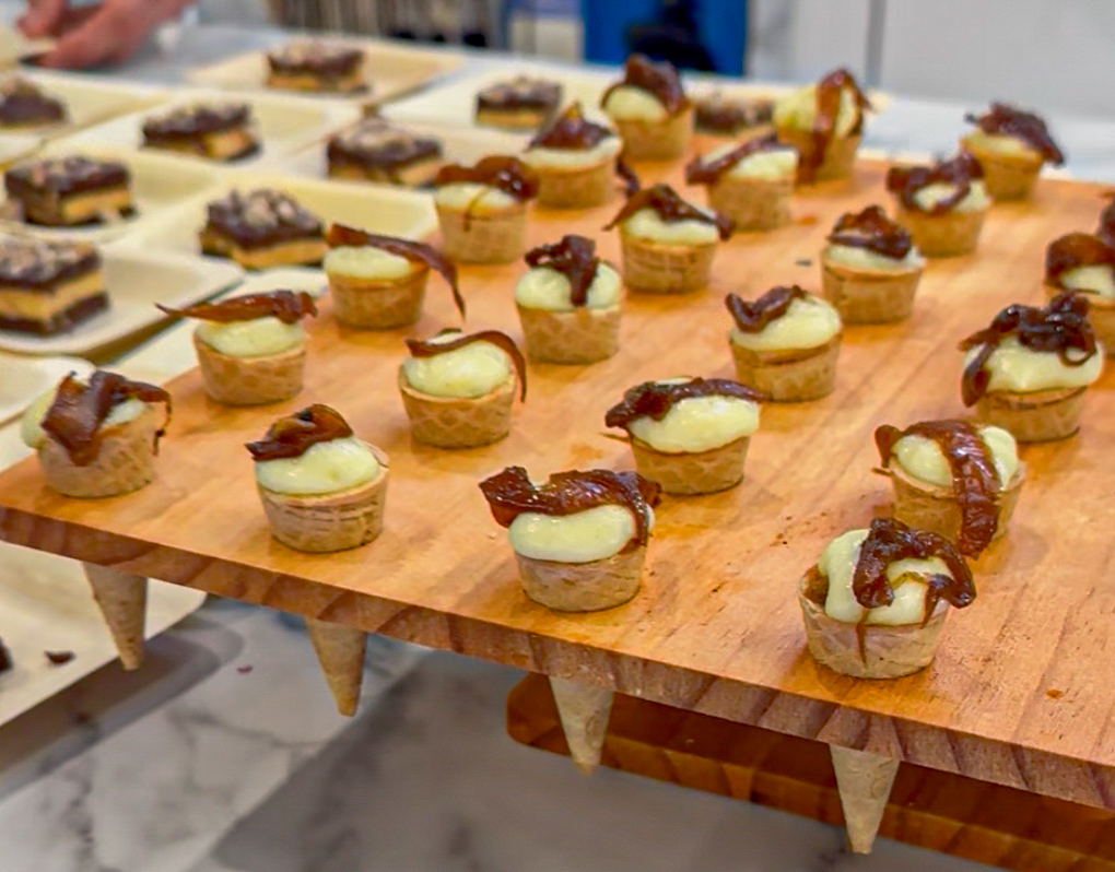 Mashed Potato & Meatloaf Cones